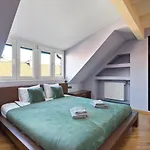 3 Floor Luxury Apartment 150 M2- Downtown View