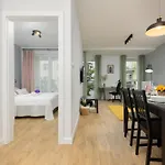 Warsaw Praga Stalowa Apartment With Balcony By Noclegi Renters