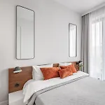 Chronos Apartamenty Studio Z Klimatyzacja Na Warszawskiej Woli Od Renters Prestige