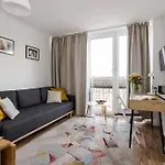 Shortstaypoland Przechodnia B178