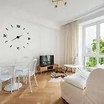 Plac Konstytucji 2 By Nyx Apart