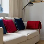 Warsaw - Workspace & Park Nearby - By Rentujemy