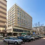 Wspolna City Centre Apartment
