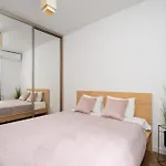 Golden Apartments Warsaw - Big Apartment In Luxury Building Near Metro Station-Grzybowska 85-5