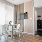 Tuyo Apartments Bokserska