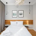 Stylish Cozy Flat In Warsaw Center