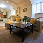 Old Town Vibe Premium Apartment Studio