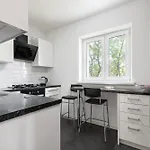 Rentplanet - Apartament Marzanny