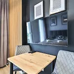 Kasprzaka 29 Wola Tower By Perfect Apart