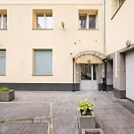 Krucza Heart Of Warsaw Apartment