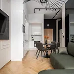 Aycon Apartments By Warsaw