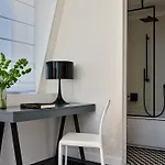 Hotel Indigo Warsaw Nowy Swiat By Ihg