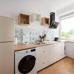 Embassy District Apartment By Bookinghost