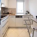 Cappuccino Apartment Zielna City Center