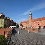 Elegant Apartment Royal Castle