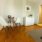 Warszawa Apartamenty - Promyk