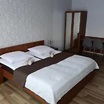 Pokoje Gościnne O-ES-HA