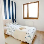 Prudentia Apartments Szaserow