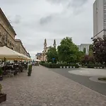 Shortstaypoland Chlodna