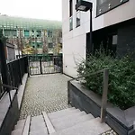 Warsaw Concierge Vistula Apartment