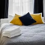 Grand Theatre Prime Apartment