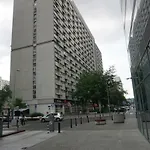 Apartament metro rondo Onz