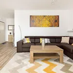 Warsaw Airport 3-Bedroom Apartment