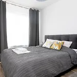 Warsaw Airport 3-Bedroom Apartment