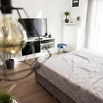 Vizzit Us Premium Apartments