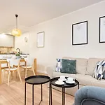Apartments Warsaw Krolewska By Noclegi Renters