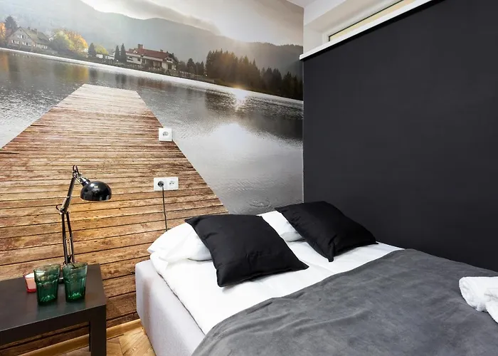 Affordable Underground Micro Apartment Grochowska By Noclegi Renters
