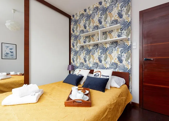 Spacious Suite With A Hammock And Terrace By Renters Prestige