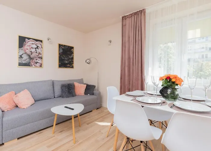 Mokotow Apartments Reytan By Noclegi Renters