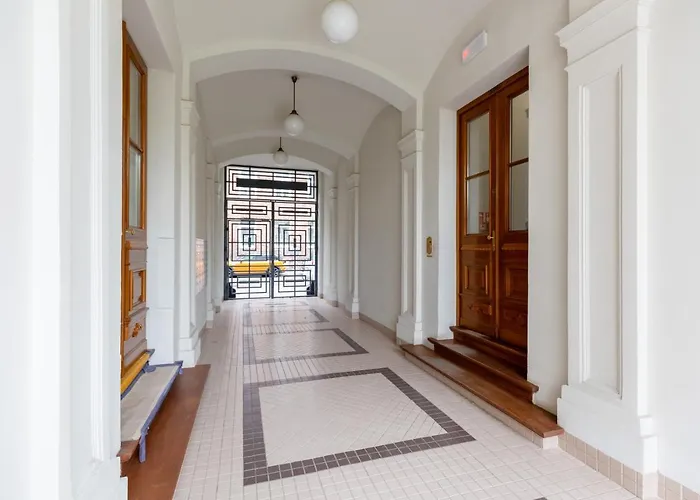 Lux Golden Apartment Praga Kepna By Renters Prestige