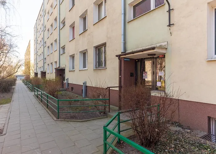 Krasinski Garden 2-Bedroom Apartament