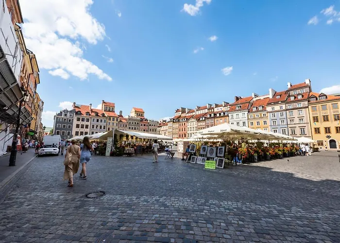 Lovely Apartment In The Heart Of Warsaw