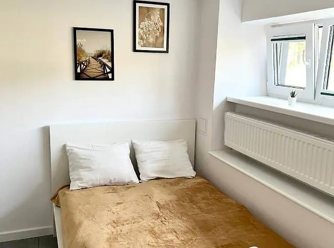 New Apartment On Batorego, Metro, Centre , Wi-Fi - By Hik Apartments