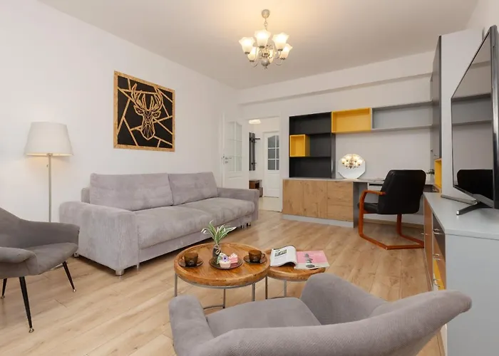 Trendy Apartment Mokotowska 1 Km To Lazienki Park By Renters