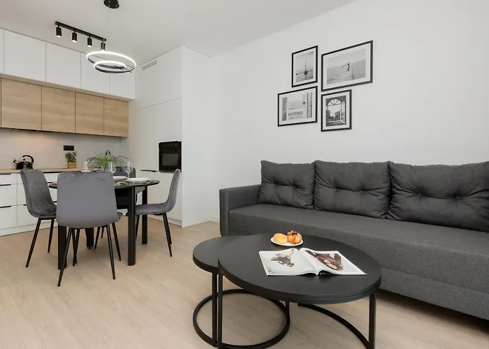 Apartament Jutrzenki Wlochy By Renters