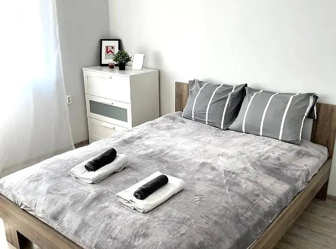 Apartment Solidarnosci, Metro, Wi-Fi, Tv, Youtube - By Hik Apartments