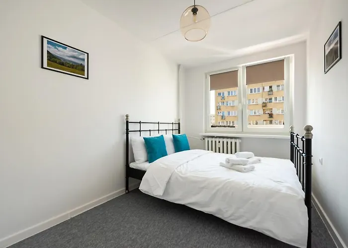 Rondo Onz City View Apartment