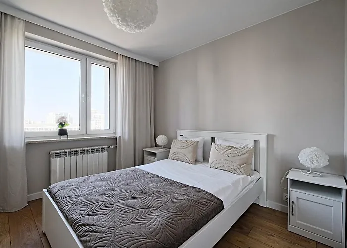 Metropolitan Heaven Apartment Emilii Plater 55