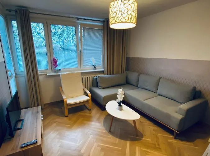 Clicktheflat Mila Center Apart Rooms