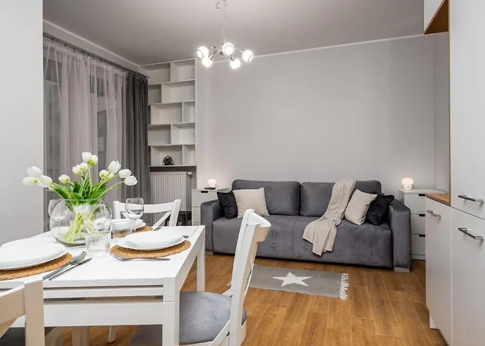 Metro Park Apartments - Bielany By Sun & Snow
