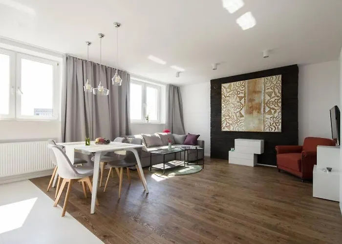 1-Bedroom Warsaw Noakowskiego Apartment With City View By Ecru Wwa55