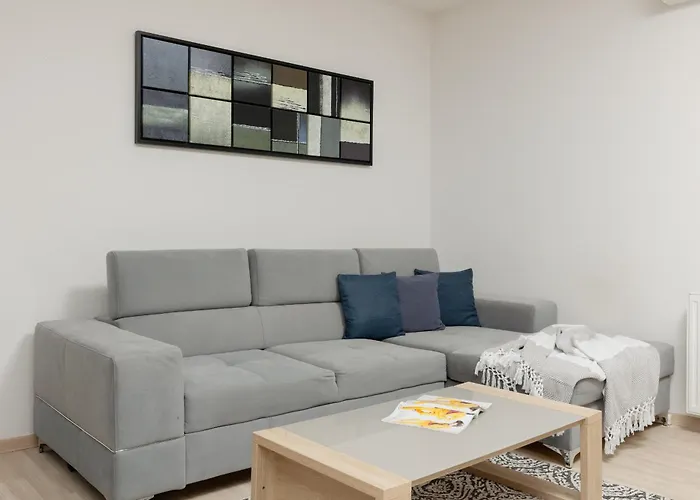 Woronicza Apartment With Balcony In Warsaw\'S Mokotow By Noclegi Renters