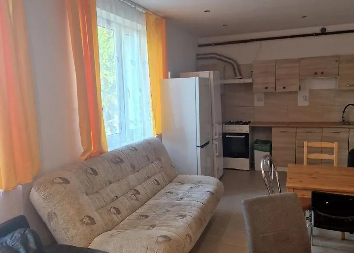Hostel O2H