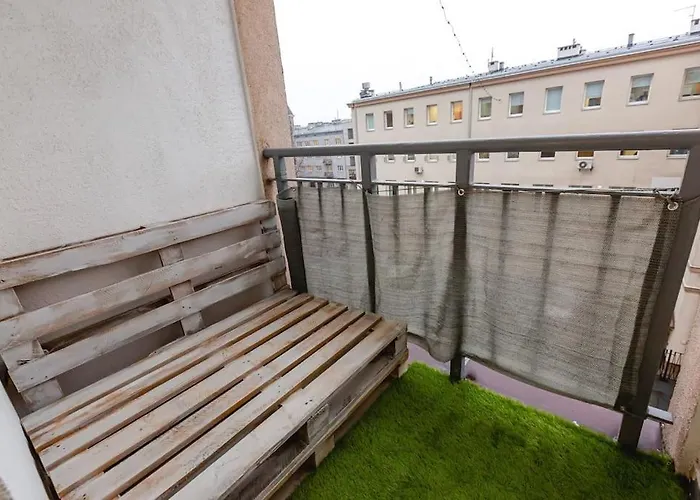 Nowoczesny Apartament W Sercu Mokotowa