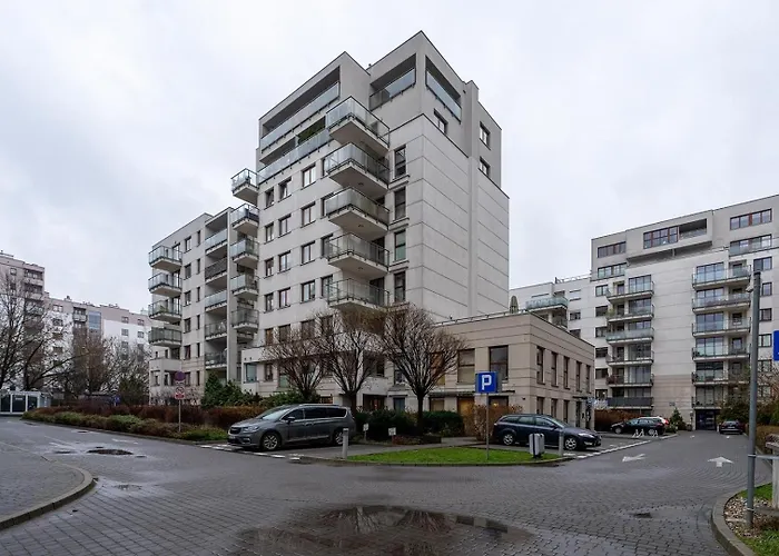 Sokratesa Business Apartments - 52M2 Terrace, Parking, Metro Nearby - By Rentujemy