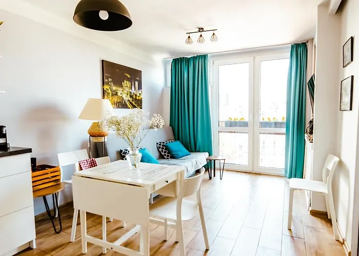 Mirowska Apartment